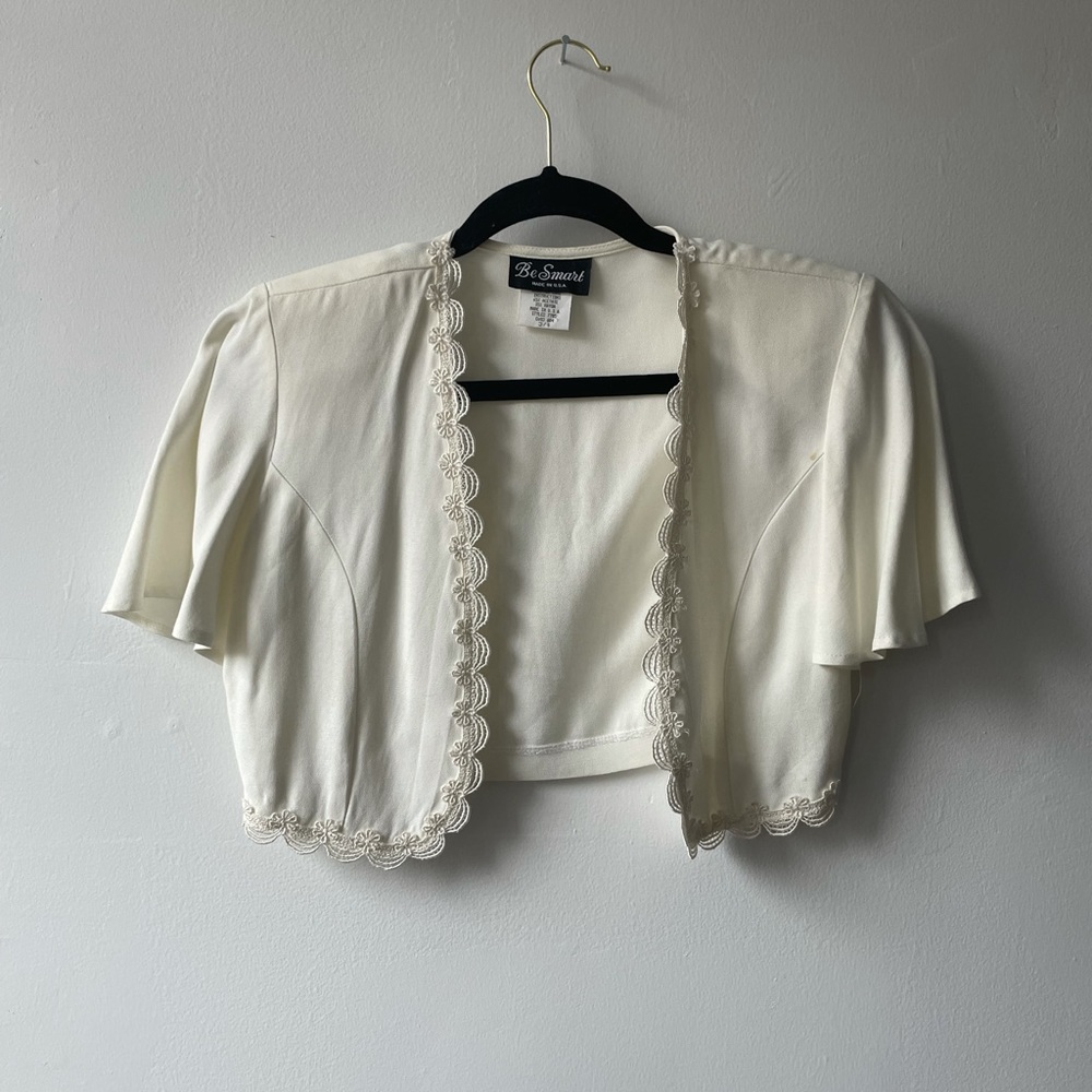 White scalloped embroidered bolero